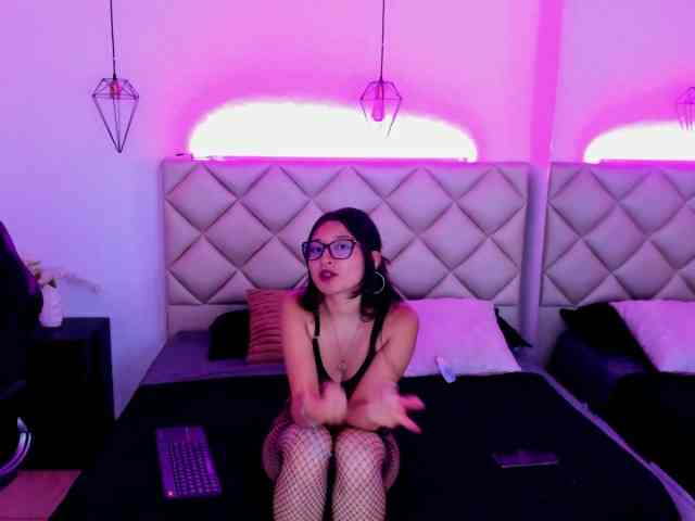 AriaLilith webcam