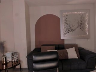 EmmaMonroe Porn Show