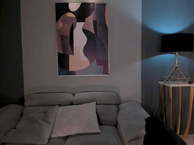 EmmaMonroe live cam on BongaCams