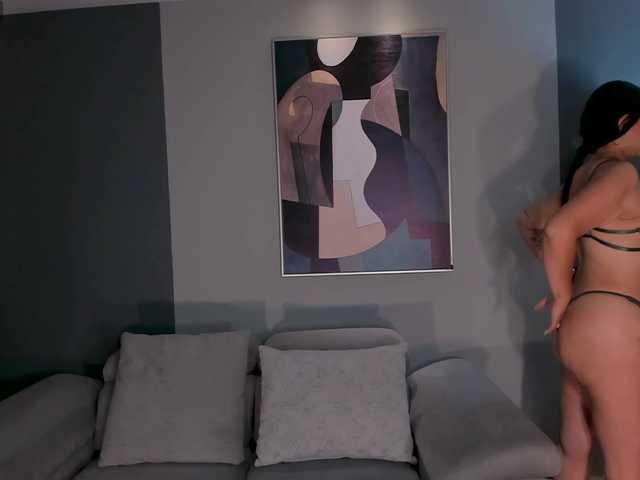 EmmaMonroe live cam on BongaCams