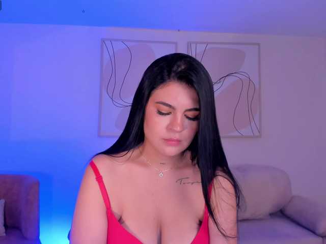 EmmaMonroe live cam on BongaCams