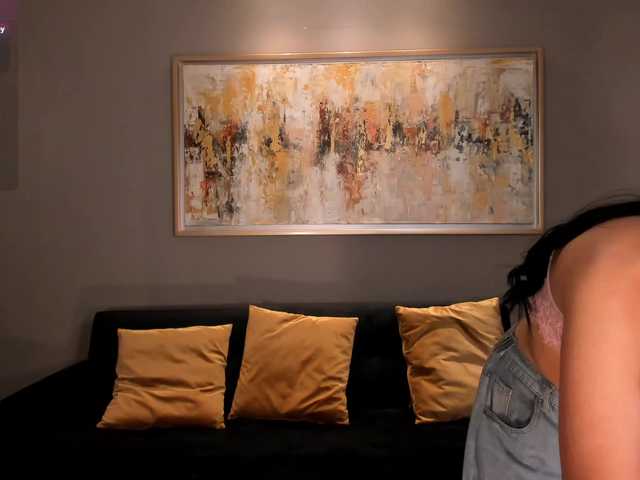 EmmaMonroe live cam on BongaCams
