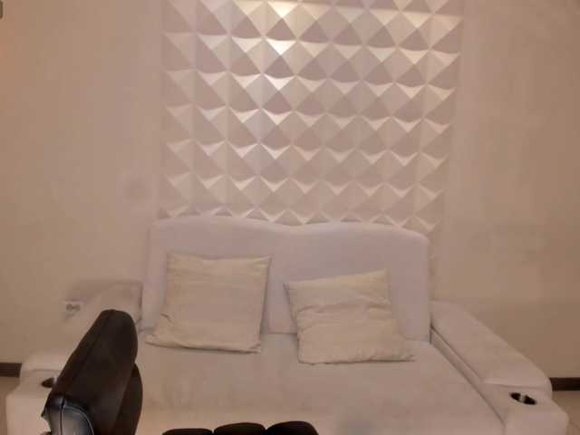 EmmaMonroe live webcam show