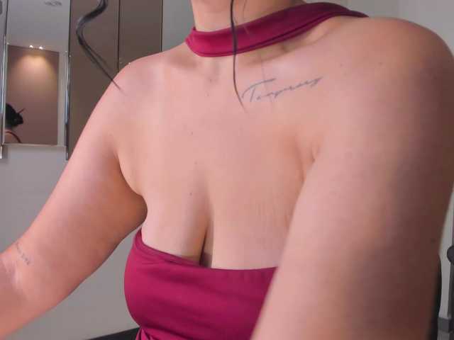 EmmaMonroe live cam on BongaCams