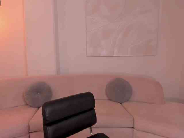 EmmaMonroe webcam