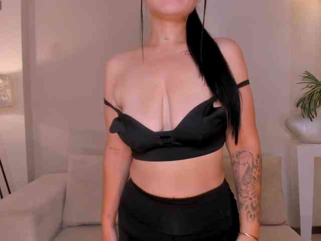 EmmaMonroe