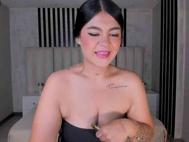 EmmaMonroe webcam
