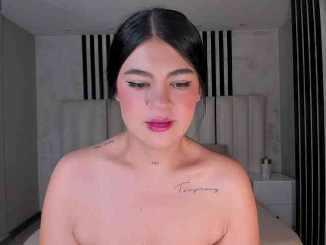 EmmaMonroe webcam