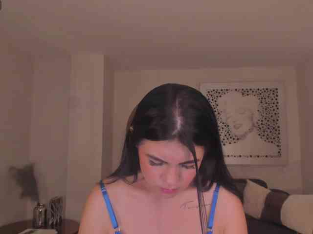 EmmaMonroe webcam