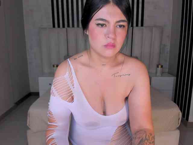 EmmaMonroe webcam