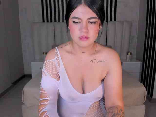 EmmaMonroe webcam