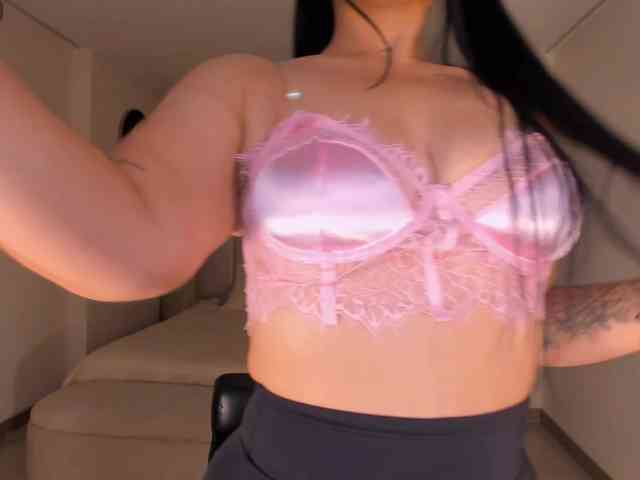 EmmaMonroe webcam