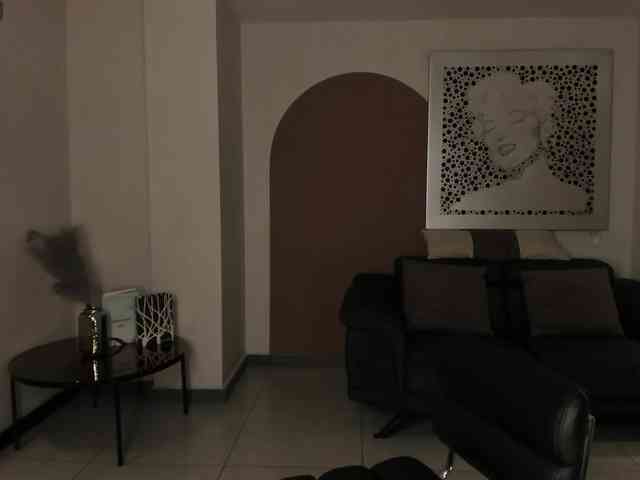 EmmaMonroe webcam