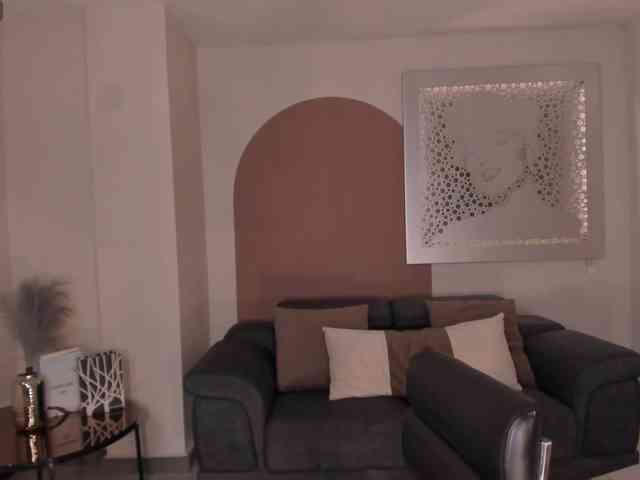 EmmaMonroe webcam