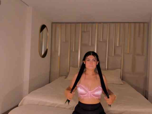 EmmaMonroe webcam