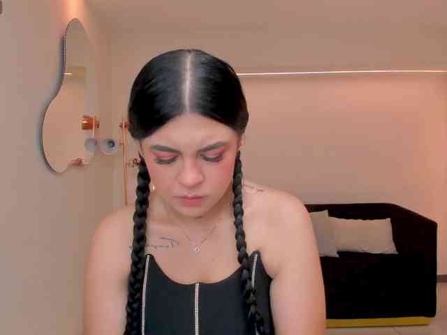EmmaMonroe webcam