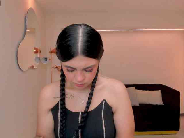 EmmaMonroe webcam