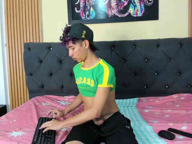 JupiterStar0 Live Webcam on BongaCams