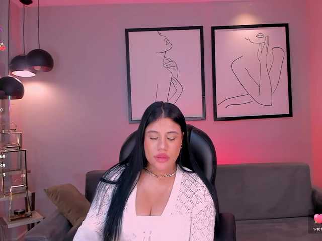 AshleyFerrer live webcam show