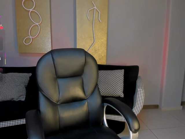 AshleyFerrer live webcam show