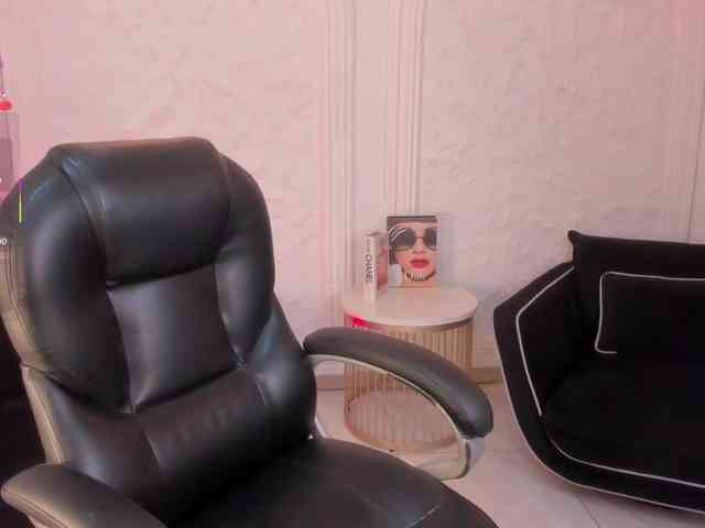 AshleyFerrer webcam