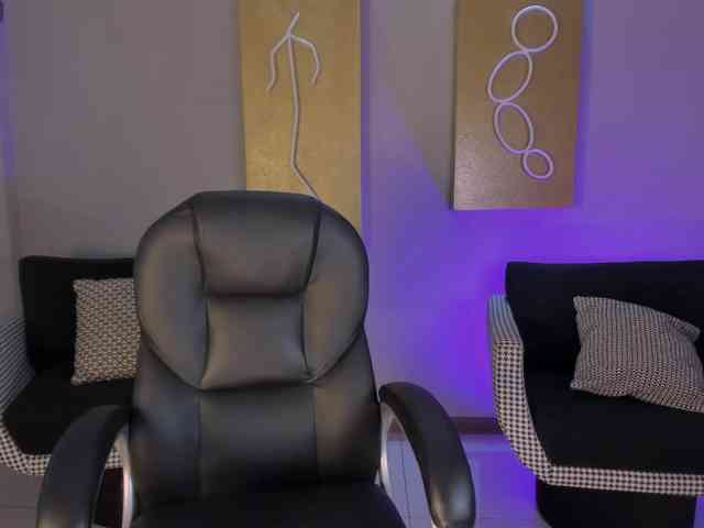 AshleyFerrer webcam