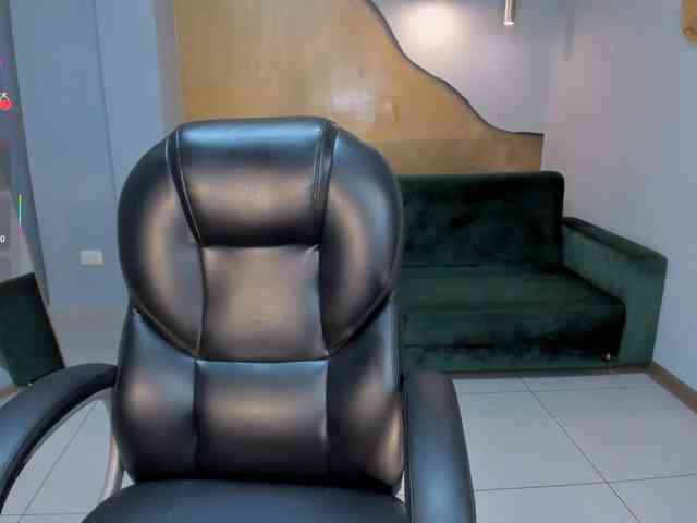 AshleyFerrer webcam
