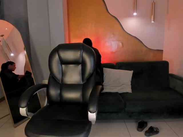 AshleyFerrer webcam