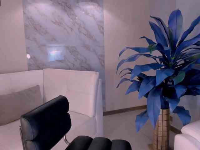 AshleyFerrer webcam