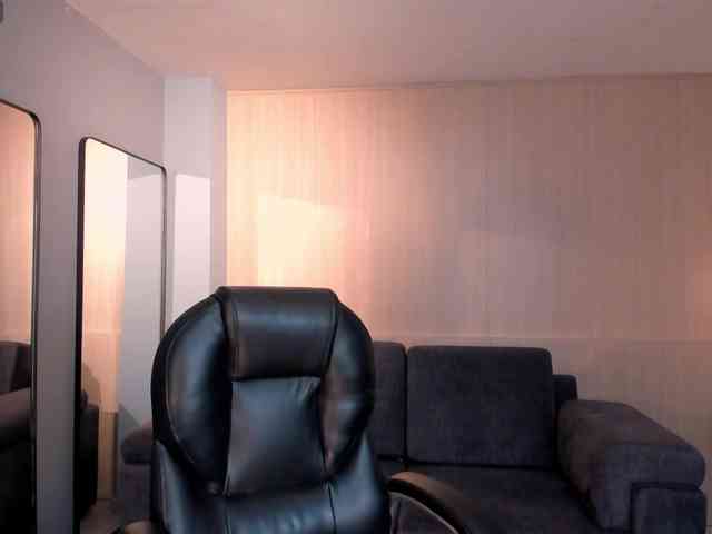 AshleyFerrer webcam