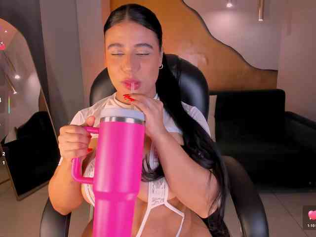 AshleyFerrer webcam