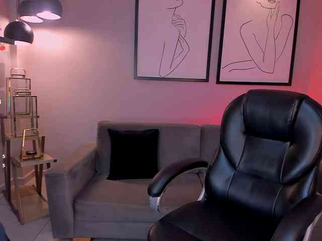 AshleyFerrer webcam