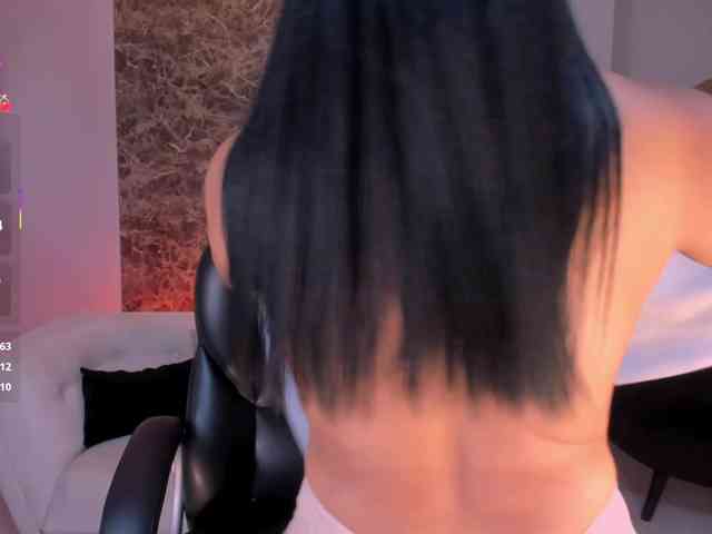 AshleyFerrer webcam