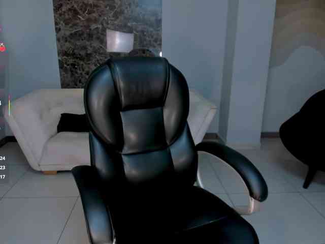 AshleyFerrer webcam