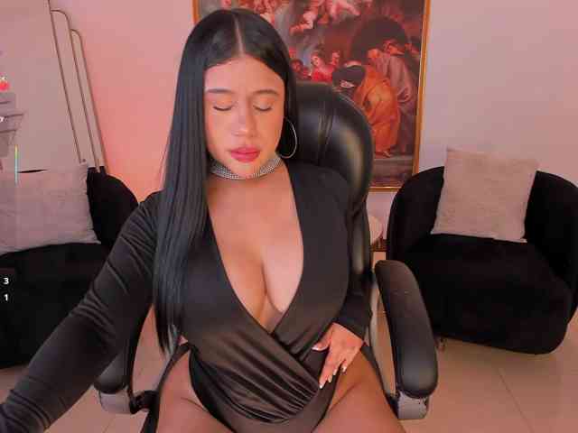 AshleyFerrer webcam