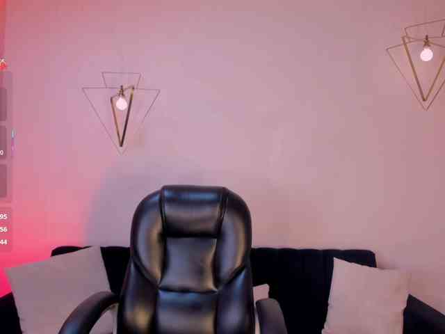 AshleyFerrer webcam