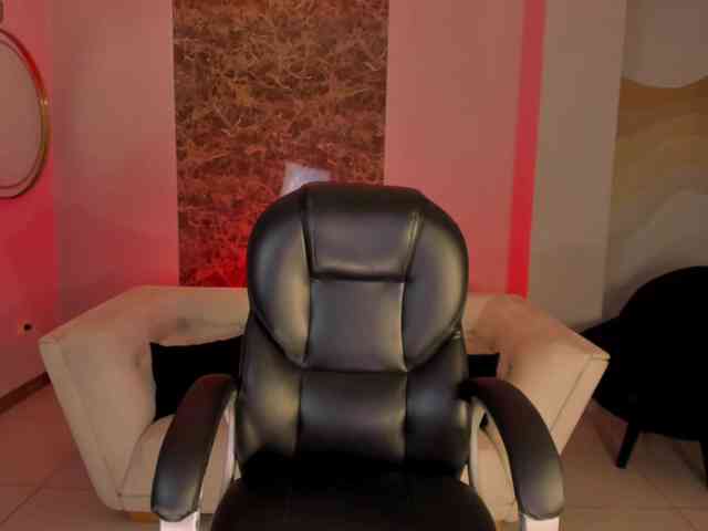 AshleyFerrer webcam