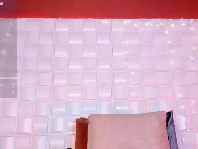 CamilaAngeles live cam on BongaCams