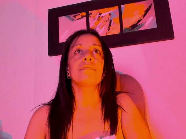 CamilaAngeles, en vivo ahora en BongaCams