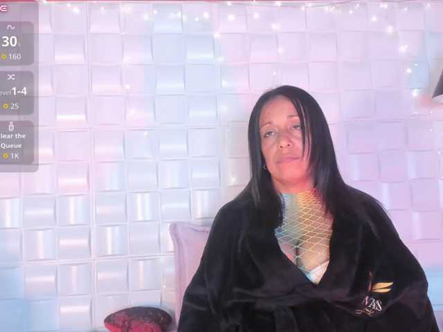 CamilaAngeles live cam on BongaCams