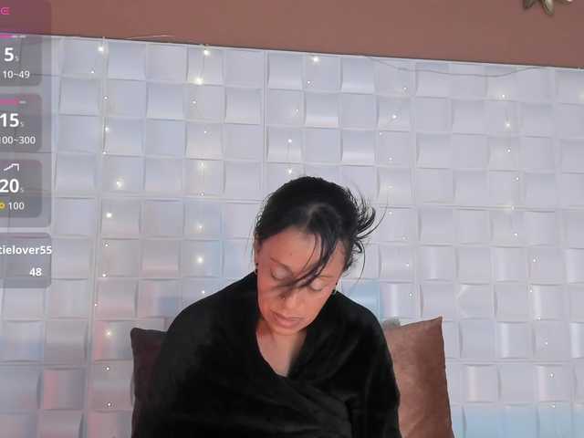 CamilaAngeles live cam on BongaCams