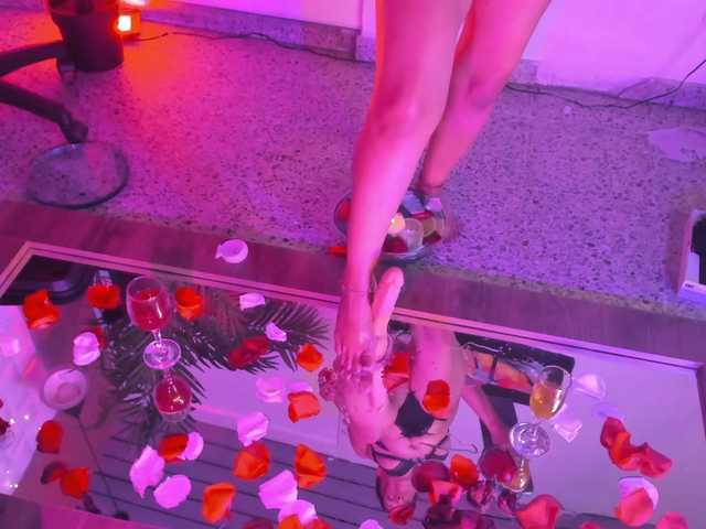 CamilaAngeles live cam on BongaCams