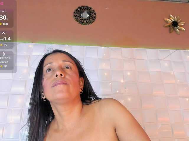 CamilaAngeles live cam on BongaCams