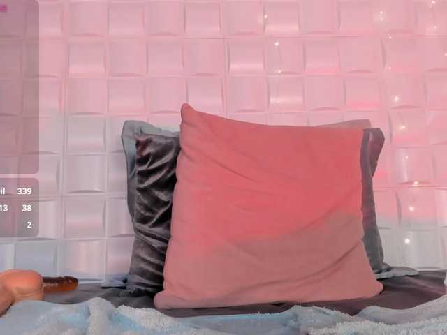 CamilaAngeles live cam on BongaCams