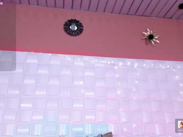 CamilaAngeles live cam on BongaCams