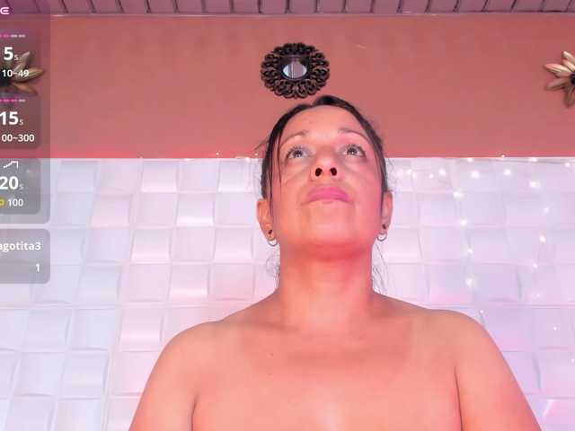 CamilaAngeles live cam on BongaCams