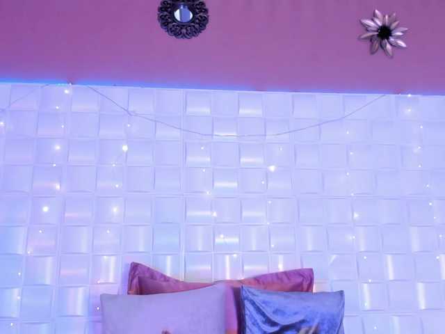 CamilaAngeles live cam on BongaCams
