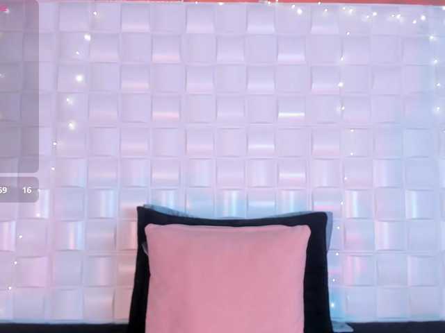 CamilaAngeles live cam on BongaCams
