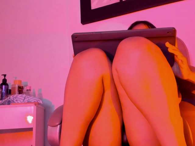 CamilaAngeles live cam preview