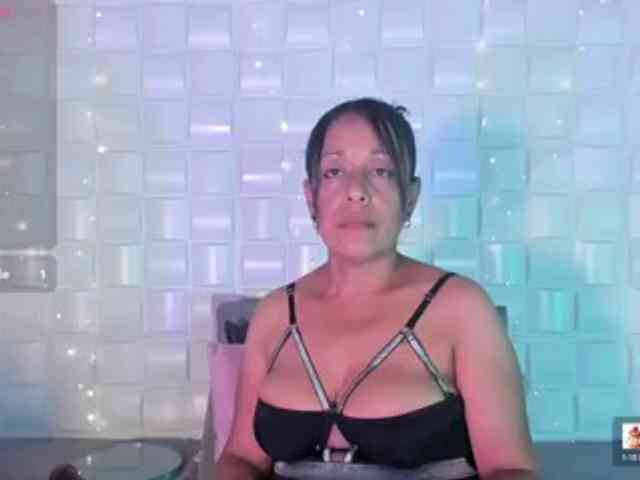 CamilaAngeles webcam
